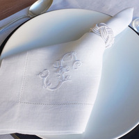 Serviettes de table en lin 100% avec ourlet festonné, pour repas raffinés, carrées, blanches, brodées, monogrammes, serviettes de table personnalisées