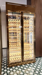 Vinoteca Doméstica Pequeña de Metal con Doble <span class=keywords><strong>Zona</strong></span>, Iluminación LED y Puerta de Vidrio para <span class=keywords><strong>Club</strong></span>, Bar y Hotel - Product Image 3