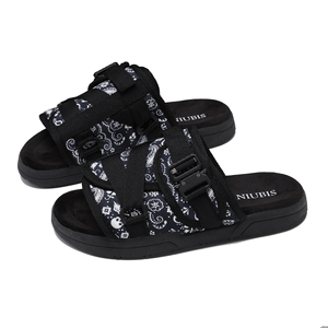 Summer Outdoor <b>Slippers</b>, Soft Soled Flat Sandals, Fashionable and Versatile Beach <b>Slippers</b>, Men's and Women's Same Style - Product Image 4