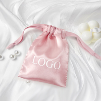 Pochette Cadeau en Soie Rose Luxe Douce Petite pour Parfum, Sac en Tissu Satiné Anti-Poussière pour Bijoux avec Cordon de Serrage et Logo Imprimé Personnalisé