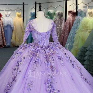 Vestido de Quinceañera con Cuentas Moradas Elegantes, Cintura Natural, Cola de Capilla, Estampado de Encaje Floral 3D, Modelo 1362 - Product Image 5