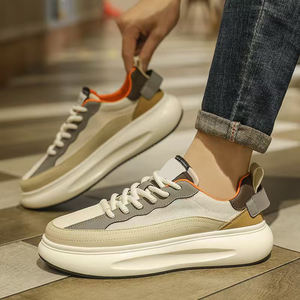 2025 zapatillas de deporte informales de estilo coreano para hombres, zapatos transpirables con aumento de altura, celebridades de Internet, superventas, versátiles - Product Image 2