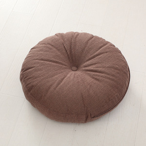 Coussin Tatami en Coton et Lin Épais, Tapis de Sol Rond de Style Japonais Amovible et Lavable pour la Décoration Intérieure avec Boule en Peluche - Product Image 6
