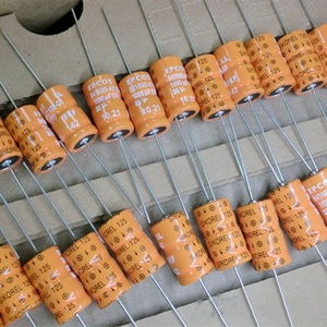 Đức epcos sikorel 125 b41684s7477t4 b41690a7108q1 35V 470uF 1000uF trục âm thanh tụ điện - Product Image 3