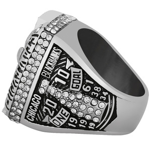 Vente en gros transfrontalière d'anneaux de championnat des Blackhawks de <span class=keywords><strong>Chicago</strong></span> de la LNH 2010-2011, anneaux en alliage pour hommes - Product Image 3