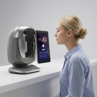 Système d'analyse professionnelle de la peau et du cuir chevelu par imagerie spectrale AI avec rapports