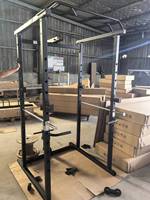 DINUO Cage de musculation multifonction en métal pour entraînement à domicile et powerlifting, avec fonction Lat Pulldown, capacité max. 300 kg