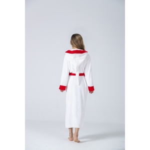 เสื้อคลุมขนยาวมีฮู้ดสำหรับผู้หญิง ลายบล็อกสีแดง-ขาว ชุดนอนแขนยาวหนาและอบอุ่น - Product Image 5