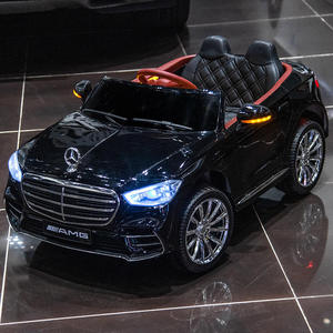 Voiture électrique 12V à batterie pour enfants, 4 moteurs, télécommande pour enfants de 2 à 10 ans - Product Image 4