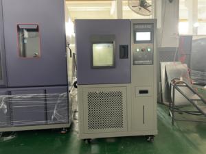 80L-1000L KSD Programlanabilir Elektronik Plastik Yaşlandırma Kabini 0.1 Hassasiyet IP55 Koruma Hızlı Sıcaklık Değişimi 1 Yıl - Product Image 1