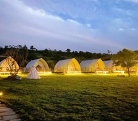 Toile de luxe Glamping Safari Outdoor Glamping Sailing Shape Hotel Tent Waterproof Glamping Safari Lodge Tente pour Camping Resort