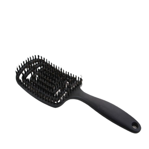 Peine <span class=keywords><strong>de</strong></span> estilismo antiestático para el cabello, herramienta <span class=keywords><strong>de</strong></span> estilismo para el cabello con hebilla interior, cepillo <span class=keywords><strong>de</strong></span> cerdas <span class=keywords><strong>de</strong></span> plástico <span class=keywords><strong>de</strong></span> alta temperatura - Product Image 1