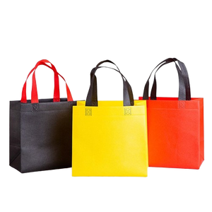 Sac fourre-tout en tissu réutilisable écologique personnalisable sac à logo non tissé laminé emballage de cadeaux d'achat du Vietnam recyclable - Product Image 1