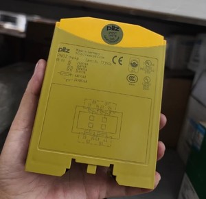 โมดูลรีเลย์นิรภัย Mo4p 773536 Mo5p 773537 Mo2p 773532 ตัวควบคุม PLC สำหรับระบบอัตโนมัติทางอุตสาหกรรมสำหรับเครื่องจักร - Product Image 1
