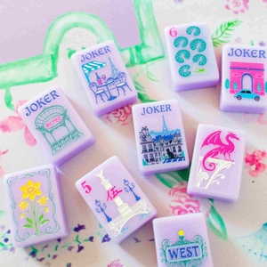 Tuiles <span class=keywords><strong>de</strong></span> Mahjong <span class=keywords><strong>de</strong></span> Luxe OEM/OBM Violet Pastel Paris 160 Pièces Motifs <span class=keywords><strong>Tour</strong></span> Eiffel Acrylique Durable Idéal pour 4 Joueurs - Product Image 2
