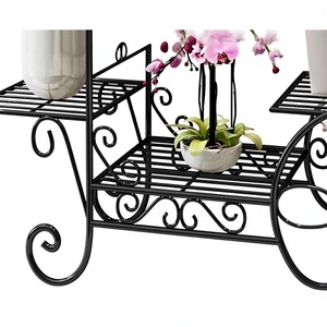 Support à fleurs vintage en métal avec roulettes et trois niveaux pour plantes et fleurs d'intérieur, design rustique, finition thermolaquée - Product Image 3