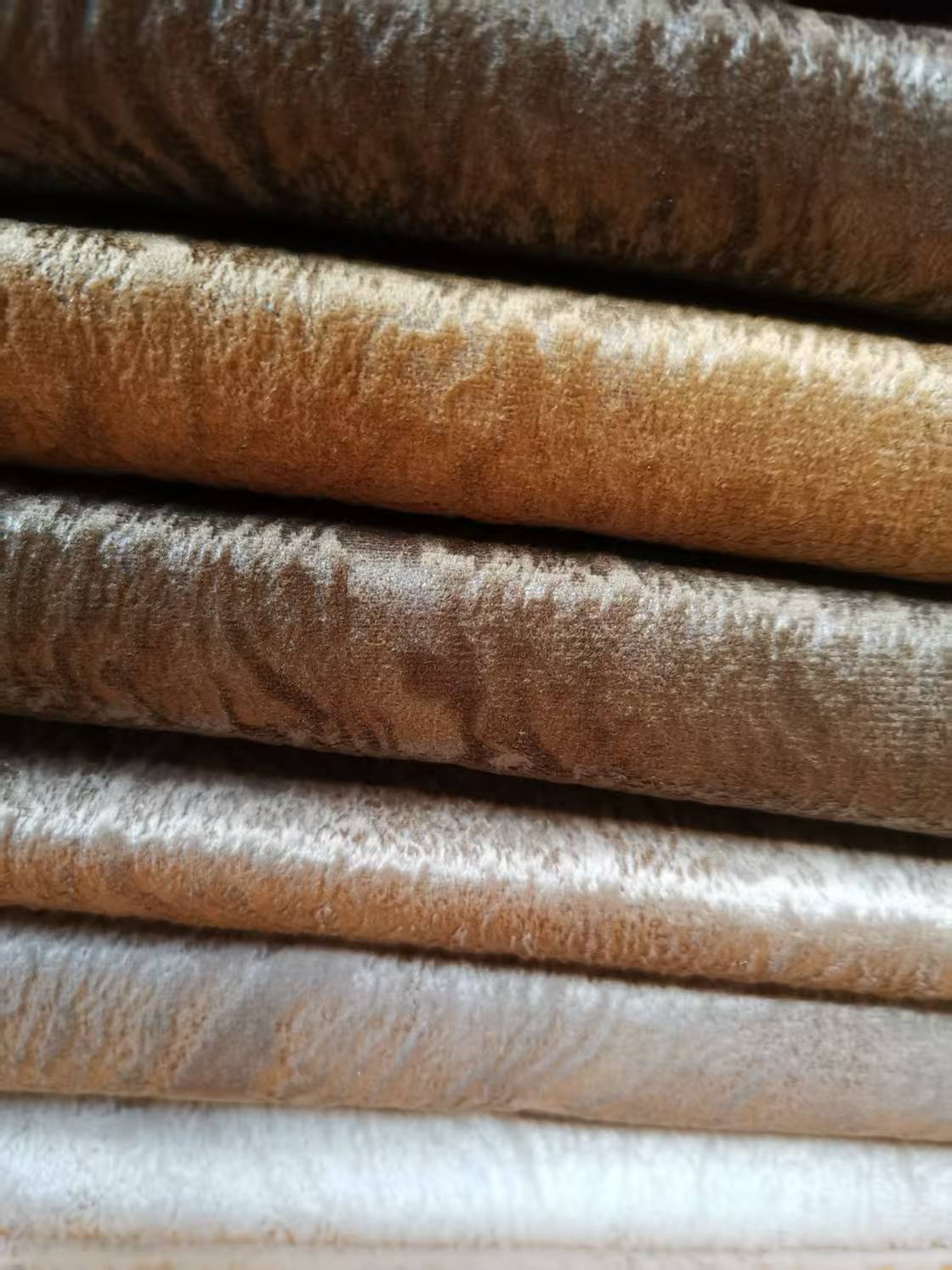 leaf pattern embossed velvet