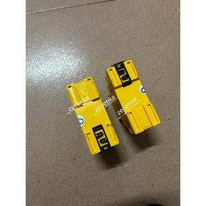 RELAIS DE SURVEILLANCE DE TENSION BENDER VME420-D-2 UTILISÉ - Product Image 1