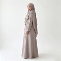 Ensemble Abaya Grande Taille Femme Taupe avec Fermeture à Boutons-Pression, Vêtement Modeste Musulman Islamique Longueur Ras du Sol Léger