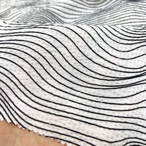 Tissu en coton à rayures ondulées bicolores : options blanc/noir et noir/blanc, 80 g/m², effet froissé au sel, sans repassage, pour robes et foulards - Product Image 6