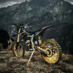 Motocicleta con Caja de Cambios de Alto Torque para Subir Pendientes Pronunciadas y Terrenos con Gradientes Extremos - Product Image 4