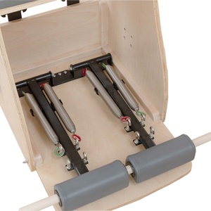 Chaise Wunda de Pilates professionnelle avec cadre en bois de hêtre, poignées réglables, pour l'équilibre corporel, la force, la flexibilité et la coordination. - Product Image 3