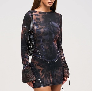Robe courte sexy à manches longues évasées pour femmes, imprimé léopard graphique, boucle en métal, bodycon, <span class=keywords><strong>tenue</strong></span> <span class=keywords><strong>de</strong></span> club <span class=keywords><strong>de</strong></span> <span class=keywords><strong>fête</strong></span> - Product Image 3