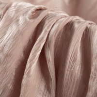Tissu en mousseline de polyester 100 % léger, satiné, rayé, peint à la main, pour foulard enfant, MOQ 1009, pour commande d'essai