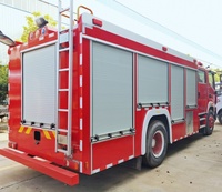 Nouveau camion de pompiers diesel 4x2 à conduite à droite EURO 5, véhicule de sauvetage incendie fabriqué en Chine, camion-citerne de sauvetage en milieu sauvage <3000L