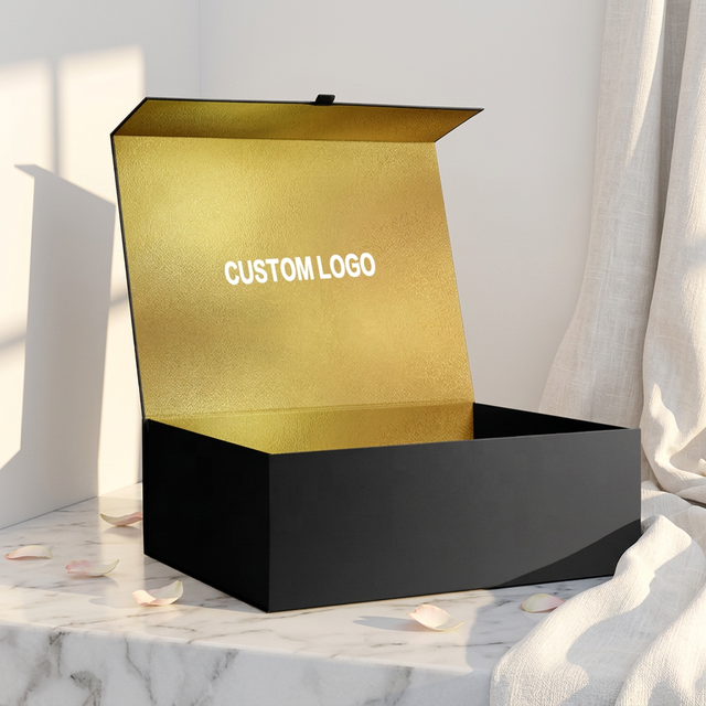 FUSSEN Custom Logo Luxury Packaging Hot Sale Black Gold Cardboard Gift Perfume Box Magnetic Cosmetics Box
