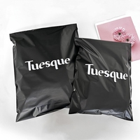 Sacs polymailers personnalisés en gros, sacs d'expédition pour vêtements, enveloppes postales noires, sacs de coursier en plastique pour t-shirts