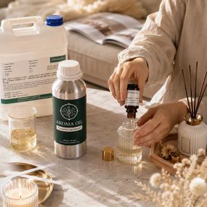Huile <span class=keywords><strong>de</strong></span> parfum française, huile <span class=keywords><strong>de</strong></span> parfum <span class=keywords><strong>de</strong></span> qualité supérieure, parfum <span class=keywords><strong>de</strong></span> luxe, arôme parfumé pour la vente en gros et l'approvisionnement en vrac - Product Image 6