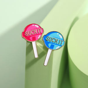 面白いロリポップ「吸ってみろ」エナメルピン、ユーモラスで生意気な恋人向けブローチ、ラペルバッジ、漫画キャンディジュエリー、友達へのギフト、卸売 - Product Image 3