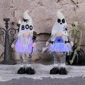 Adorable Pareja de Gnomos de Peluche Brillantes para Halloween con LED de Cambio de Color para Decoración Festiva - Product Image 1