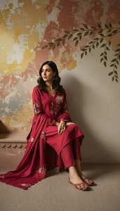 Indian Ethnic Clothing New Design <b>Womens</b> Chanderi Silk <b>Kurta</b> Pant with Dupatta Set <b>Womens</b> Traditional Wear - Product Image 5