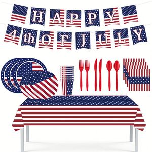 Juego de Artículos para Fiesta del 4 de Julio con Diseño de Bandera Americana - Platos, Servilletas, Vasos, Mantel y Pancarta Desechables - Product Image 2