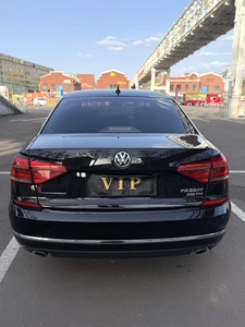 Volkswagen <span class=keywords><strong>Passat</strong></span> <span class=keywords><strong>2017</strong></span> con Guida a Sinistra, 1.8TSI 330TSI Edizione Premium, Trasmissione Automatica, Senza Incidenti - Product Image 3