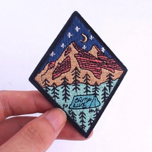 Индивидуальные нашивки с логотипом, аниме, лазерной резкой, тканой вышивкой, термоклеевые нашивки, вышитые нашивки-значки для одежды и головных уборов - Product Image 3