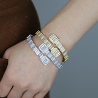 Nouveau Bracelet Hip Hop Carré Ouvert Incrusté de Zircon Cuivre Unisexe Style Punk Chaîne Électronique Or Argent Guangzhou B362