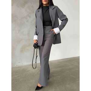 Conjunto de traje elegante para mujer, blazer y pantalones a rayas antracita, talla S, ropa formal, atuendo de oficina - Product Image 1