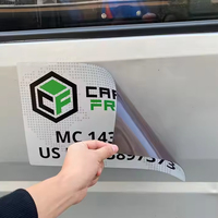 UV-Beständige UV-Druck Autoaufkleber Fenster-Transferaufkleber Ausgestanzte Buchstabenmuster Vinyl-Werbeetiketten Logo Kundenspezifische Autoaufkleber