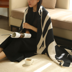 2024 Hot Sale Design Cashmere Scarf Women Winter Thickened Around <strong>Pattern</strong> Double-Sided Scarf <strong>Shawl</strong> - Product Image 5
