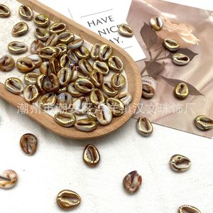 Venta al por mayor de abalorios de <span class=keywords><strong>concha</strong></span> acrílica perlados con borde dorado estilo veraniego, mezcla de conchas marinas, estrellas de mar y caracolas para pendientes de joyería DIY - Product Image 5