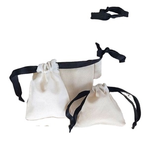 Bolsa de Algodón Natural a Precio Económico, a Prueba de Polvo, Ecológica, para Empacar Regalos de Joyería, con Cinta Negra - Product Image 1