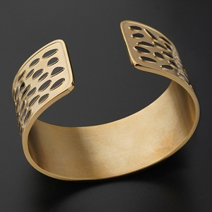 Fabricante OEM de Joyería, Brazaletes de Oro, Diseño de Brazaletes Artificiales, Brazaletes con Puntos, Joyería de Acero Inoxidable, Fábrica de Alta Calidad - Product Image 3