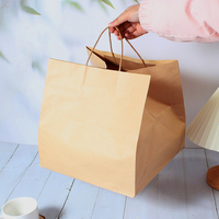 Sacs en papier kraft de luxe personnalisés en gros, sacs d'emballage blancs et bruns avec logo