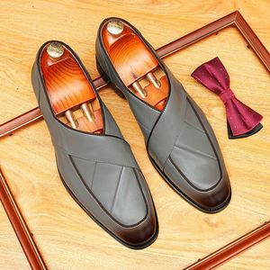 Nuevos Zapatos de Cuero para Hombre, Estilo Británico, Casuales de Negocios, Formales, para Boda, con Suela Gruesa y Brillante, de Gamuza - Product Image 1