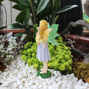 Statues de maman et de bébé en résine sculptée à la main pour décoration de jardin - Product Image 4