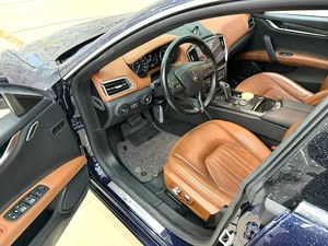 Sedán Usado Listo para Exportación, <span class=keywords><strong>Maserati</strong></span> Ghibli 2021-2023 Híbrido, Kilometraje Original, Excelente Estado - Product Image 5