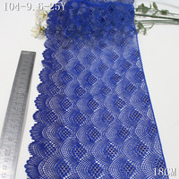 Dentelle Guipure Soluble dans l'Eau à Motif Géométrique Moderne et Brillant, 18 cm, avec Tissu en Dentelle de Polyester Chimique Bleu pour la Confection de Vêtements